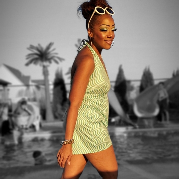 Meet your Posher, Adaysha - Picture 4 of 16